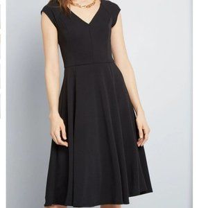 ModCloth Date Night Done Right Black A Line Dress